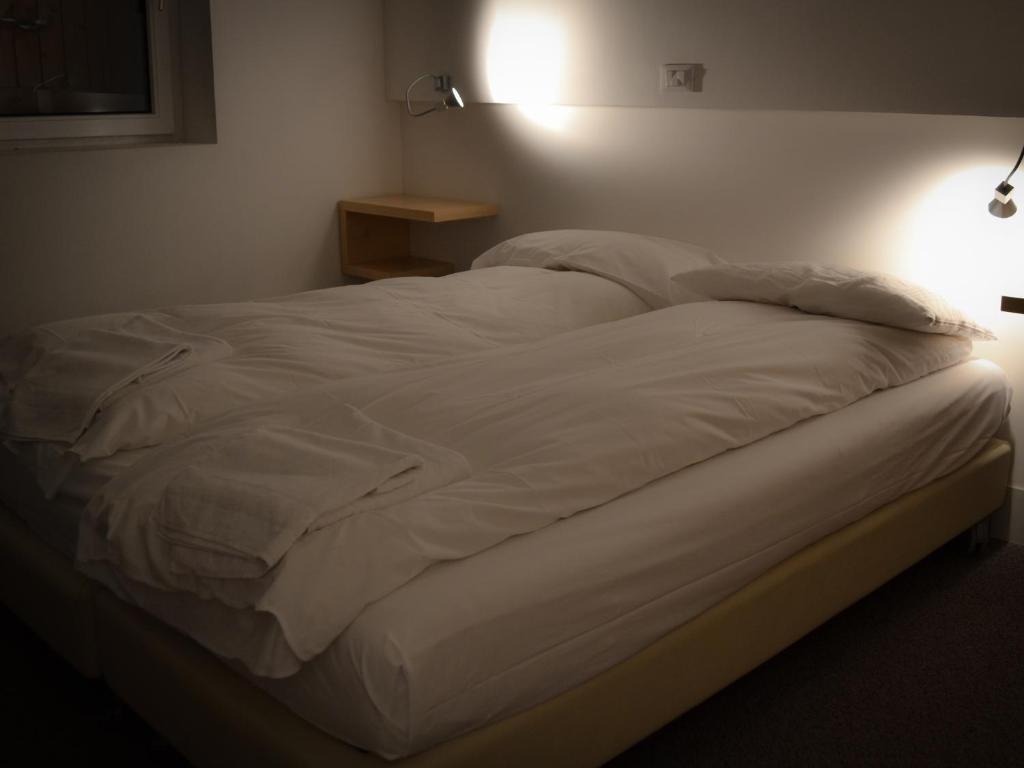 Hotel Turan Λε Ντεζ Αλπ Δωμάτιο φωτογραφία